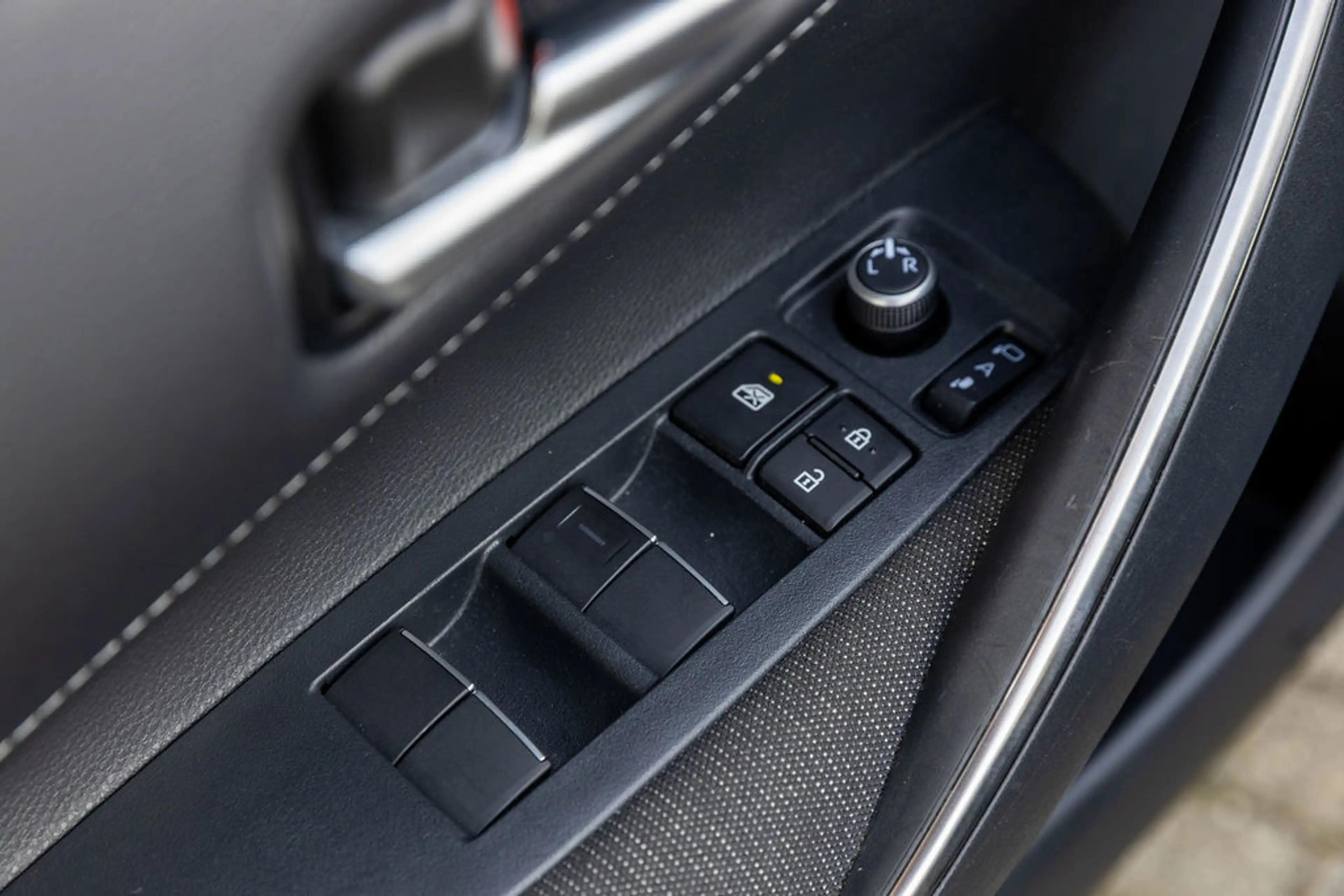Toyota Corolla Touring Sports Hybrid 140 Dynamic | Dodehoek senso — photo 29