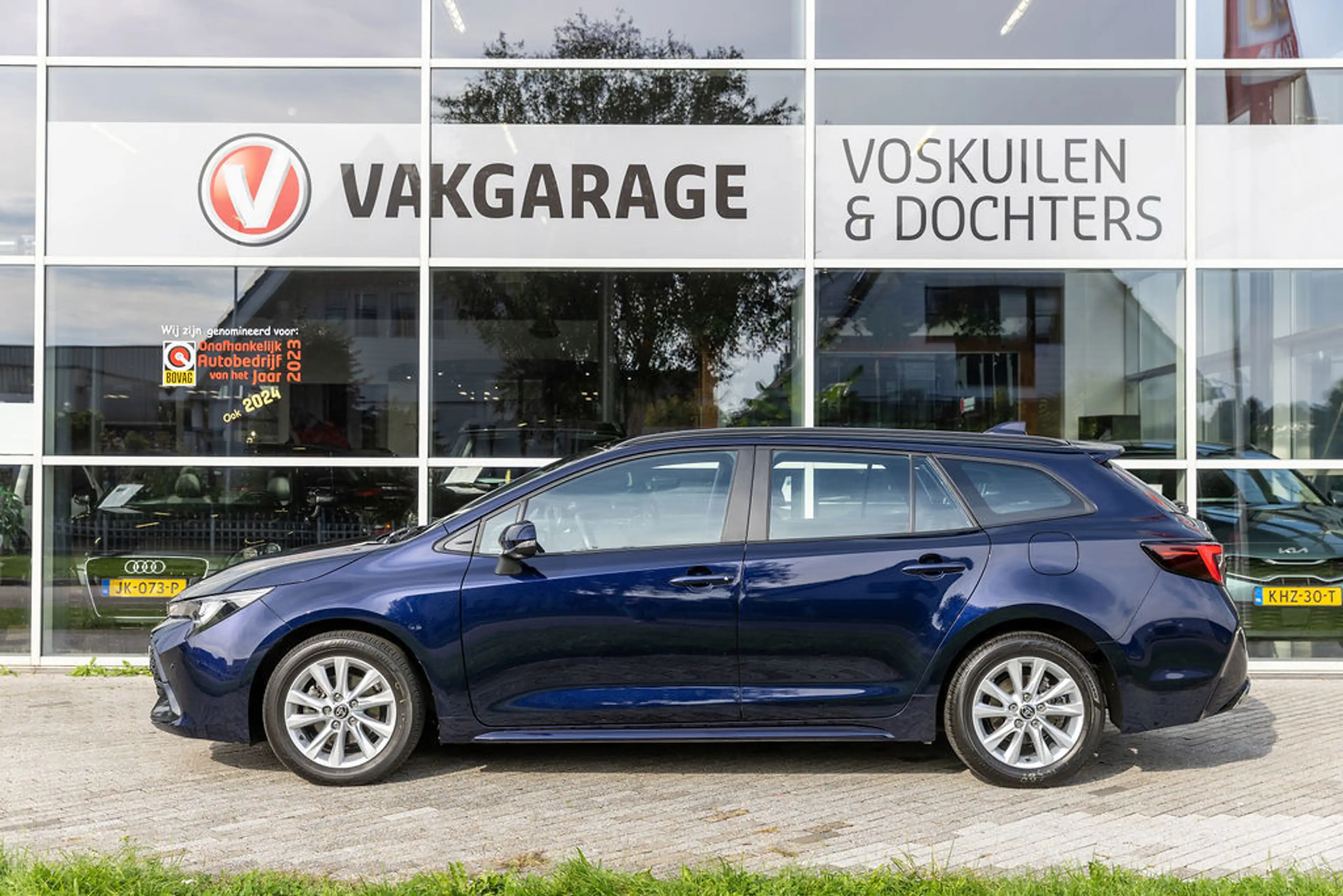 Toyota Corolla Touring Sports Hybrid 140 Dynamic | Dodehoek senso — photo 2