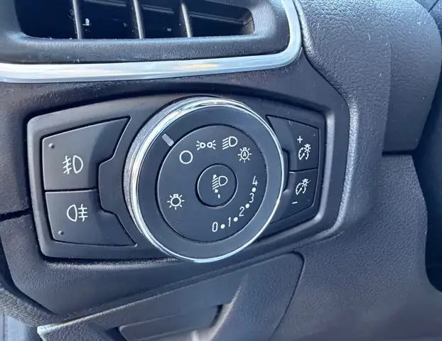 Ford Focus view 21
