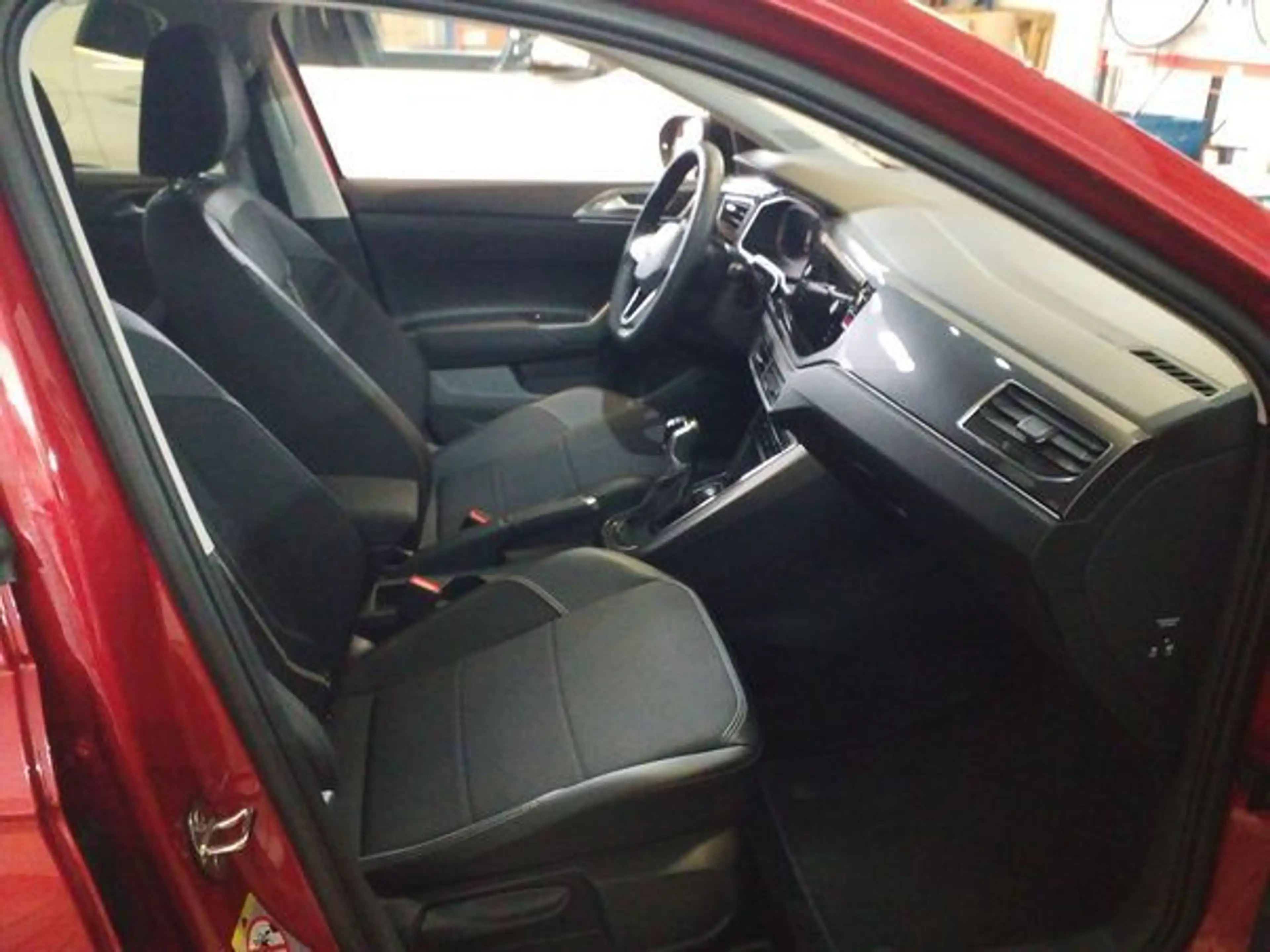 Volkswagen Taigo STYLE BLECK ROOF 1.0TSI 116PS ACC.5J-G.KAMERA.NAVI — photo 8