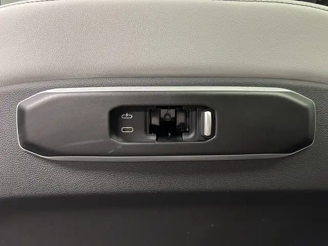 BMW X6 view 19