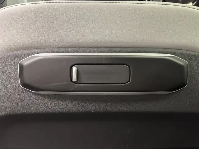 BMW X6 view 18
