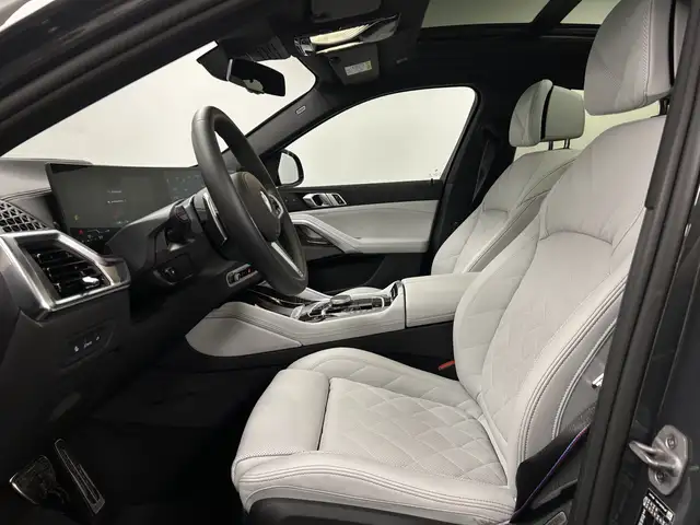 BMW X6 view 4