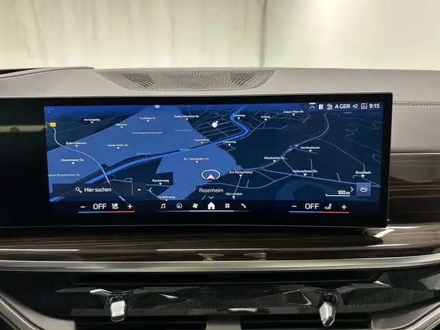 BMW X6 view 26