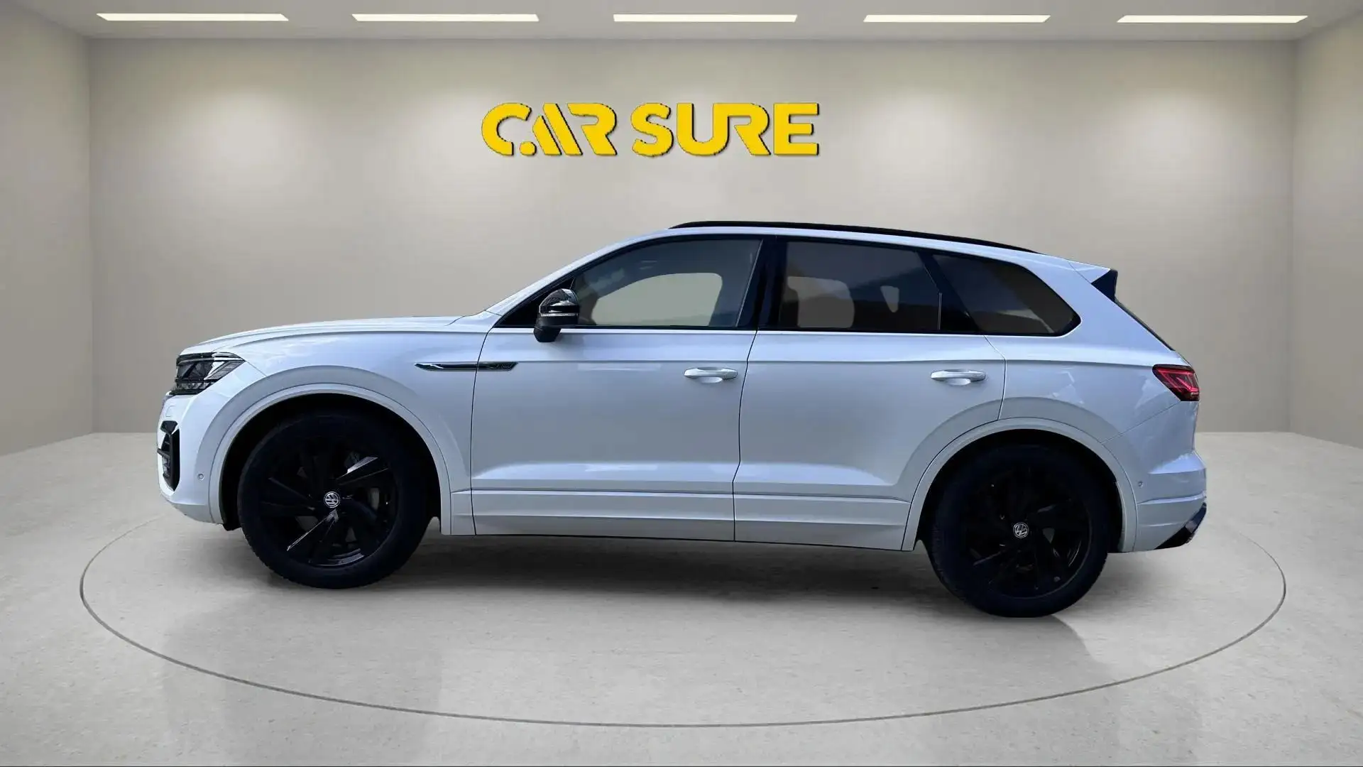 Volkswagen Touareg 4.0TDI V8 R-Line Tiptronic 4M 310kW Wit - 2