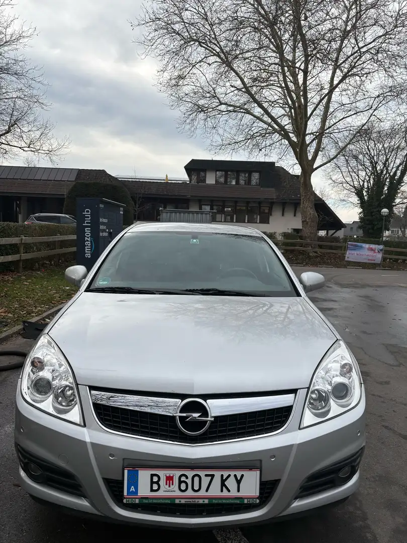 Opel Vectra GTS 1,8i 16V Silber - 1