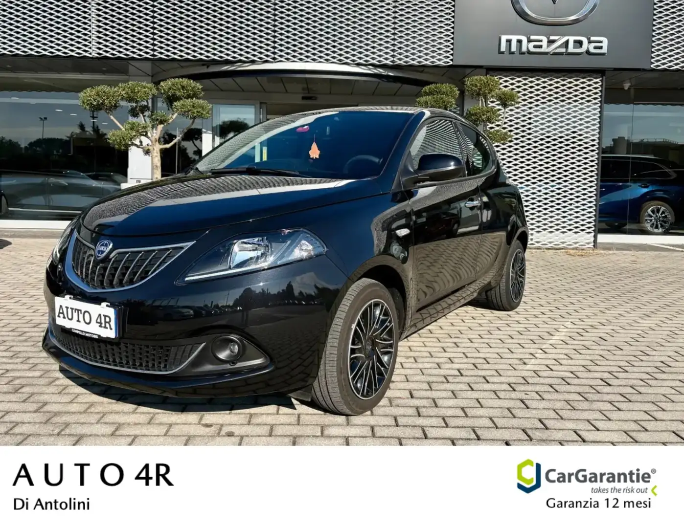 Lancia Ypsilon Ypsilon 1.2 69 CV 5 porte GPL Gold Noir - 1