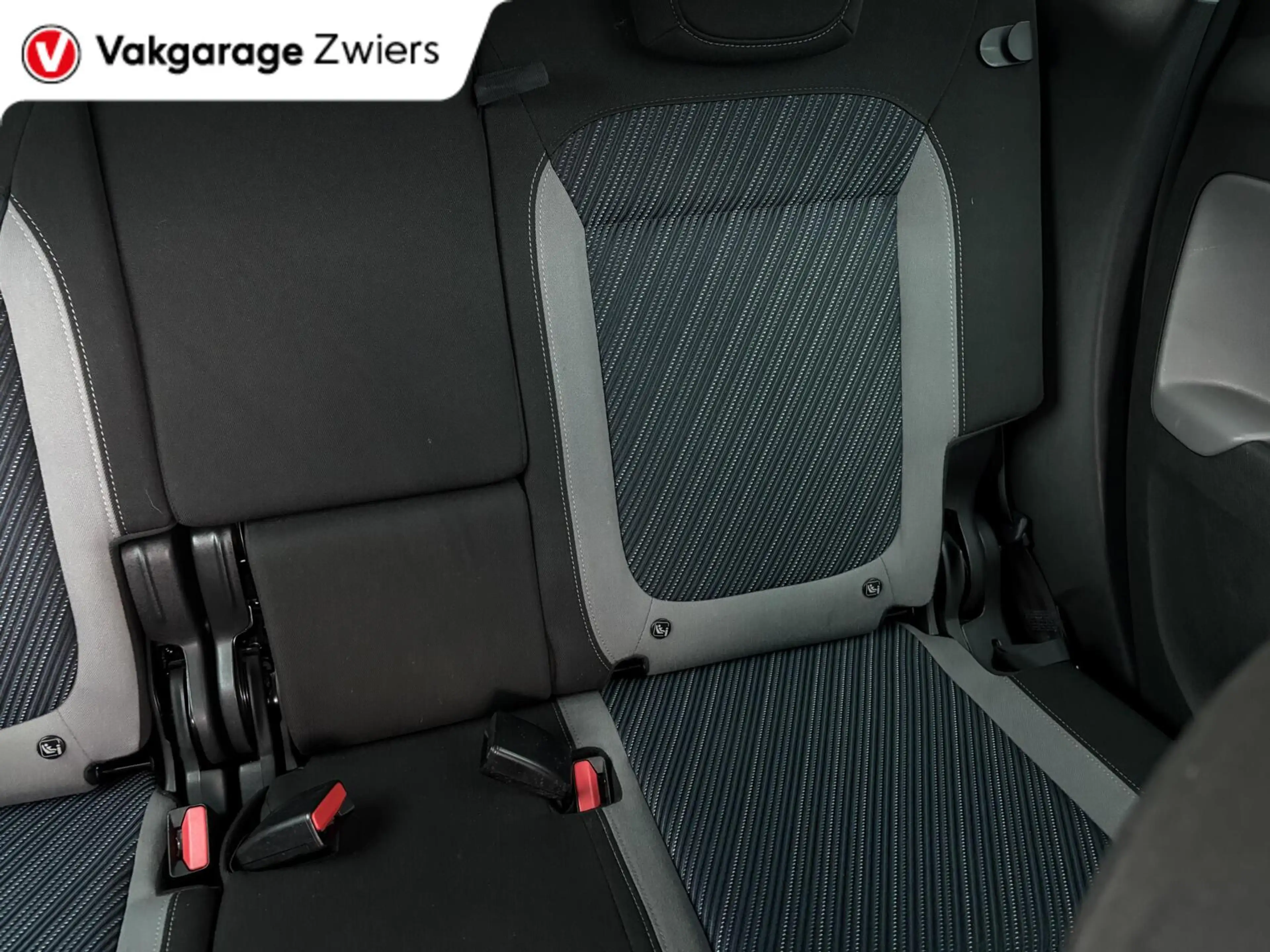 Opel Crossland X 1.2 Turbo 120 Jaar Edition Cruise|Carplay|Airco. — photo 35