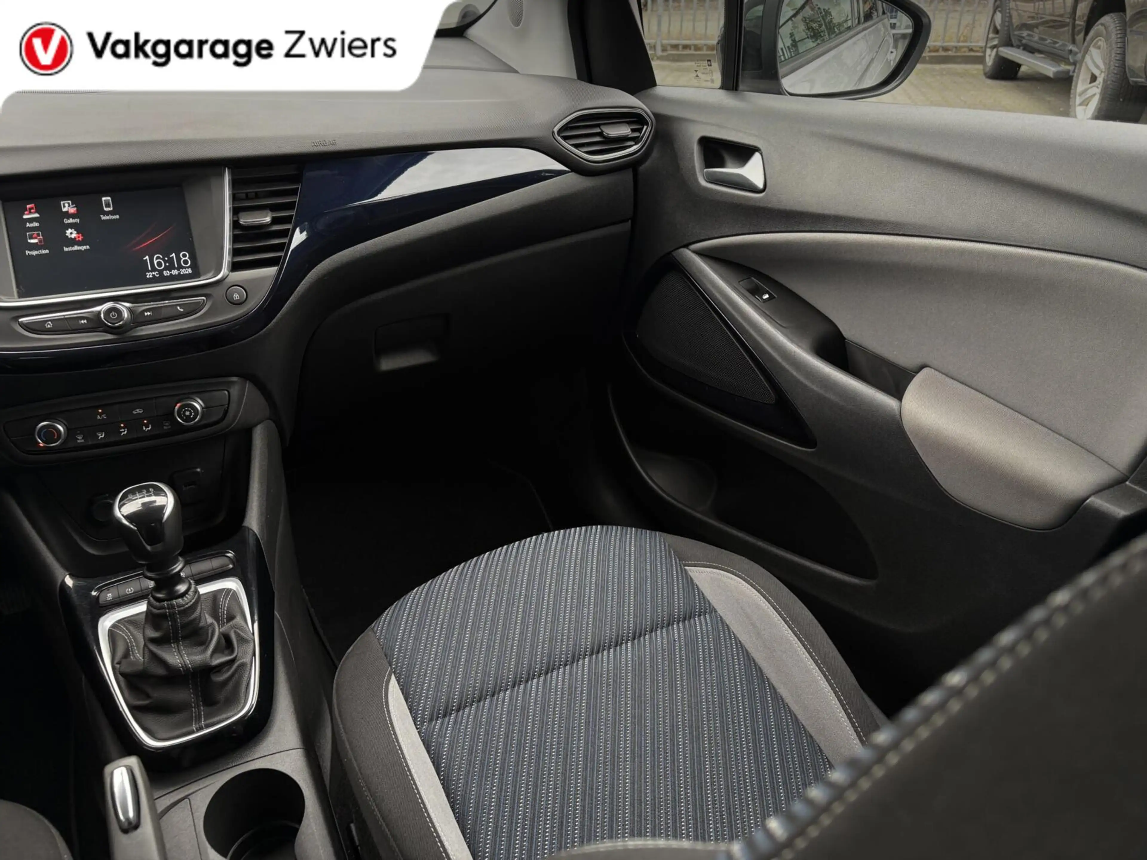 Opel Crossland X 1.2 Turbo 120 Jaar Edition Cruise|Carplay|Airco. — photo 30