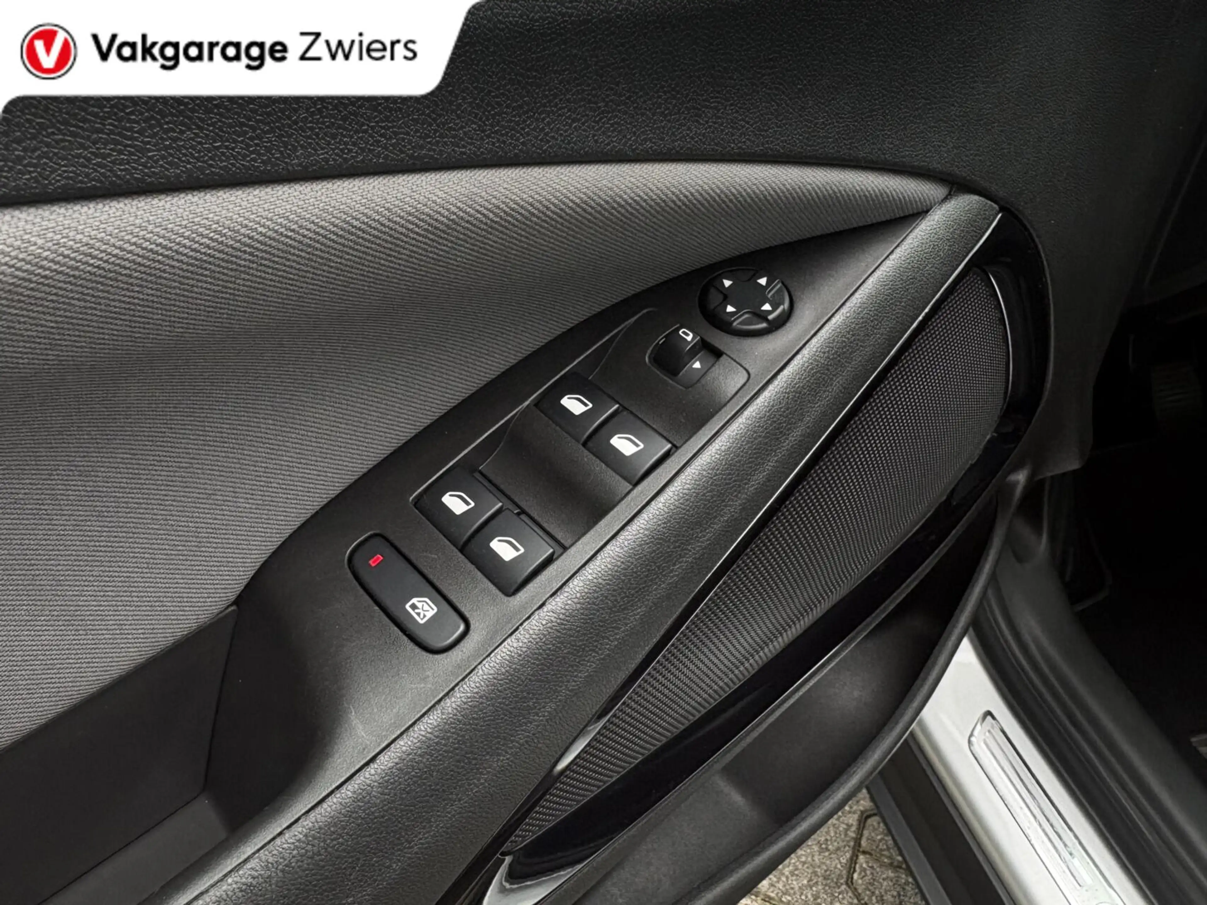 Opel Crossland X 1.2 Turbo 120 Jaar Edition Cruise|Carplay|Airco. — photo 11
