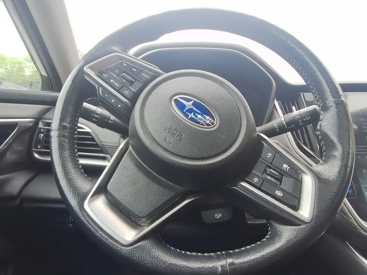 Subaru OUTBACK fotografie Subaru OUTBACK
