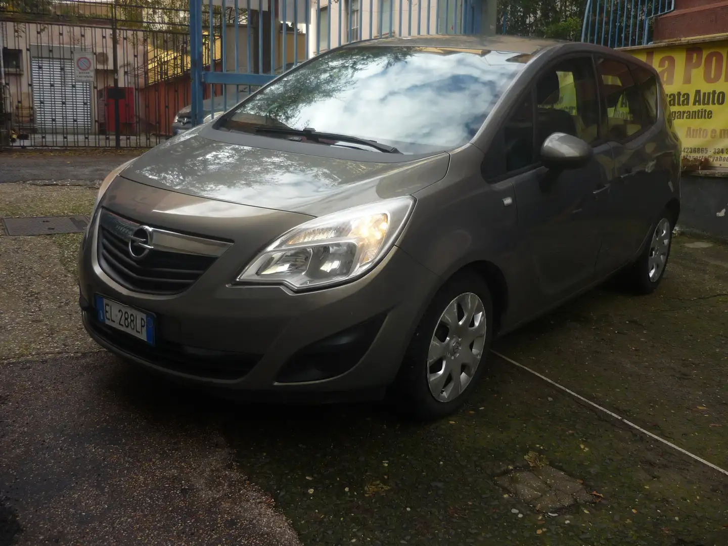 Opel Meriva Meriva II 2010 1.4 Elective Solo 125.000 Grijs - 1