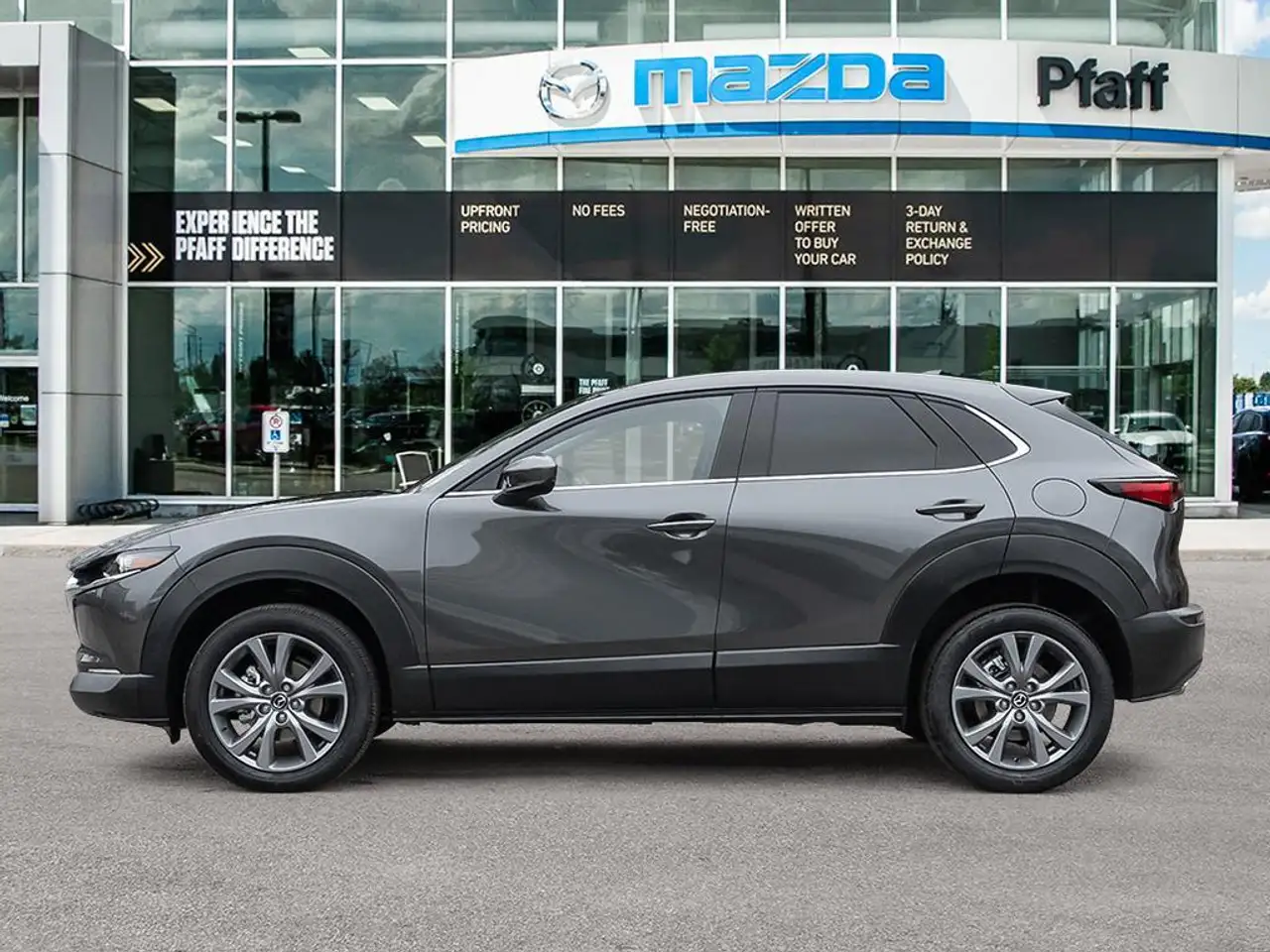 Mazda CX-30 снимка Mazda CX-30