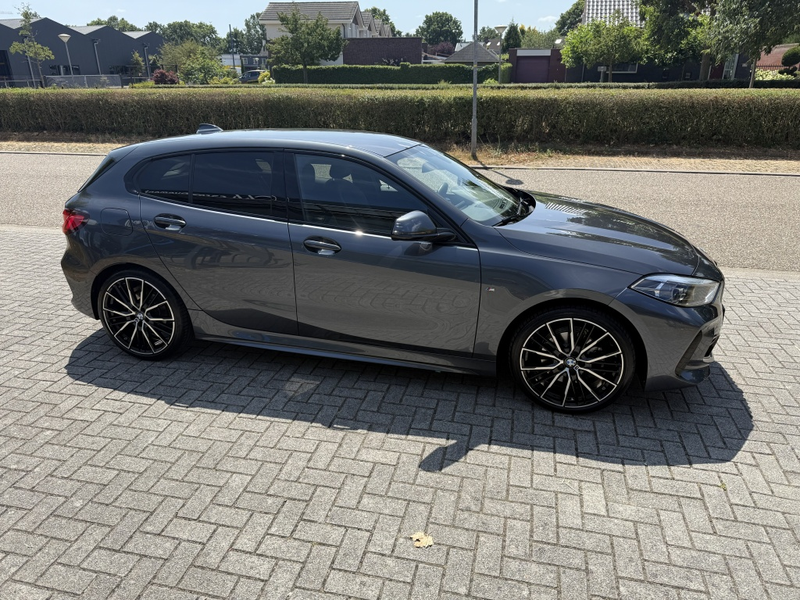 BMW 118 1-serie 118i Executive Automaat | M-Sport | Navi | — photo 5