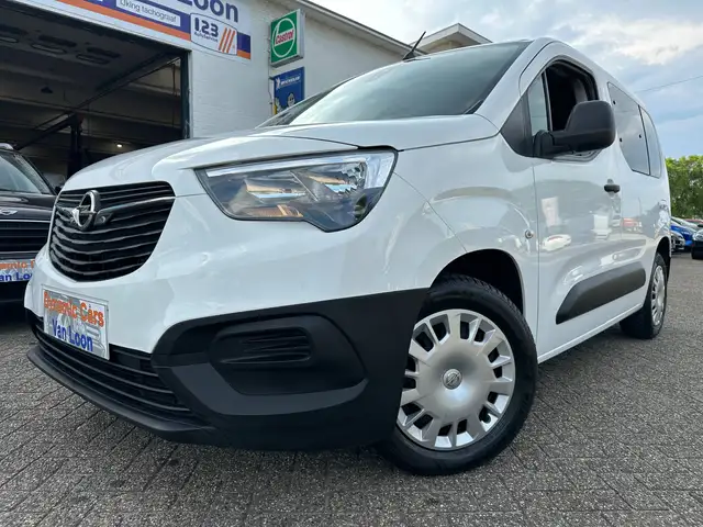 Opel Combo Life 1.5 BlueHDI, 102pk, Edition Plus, L1H1, Airco, Cruise, Carplay, Dab, 1ste Eigenaar, Topstaat , 5plaatsen , 2din radio