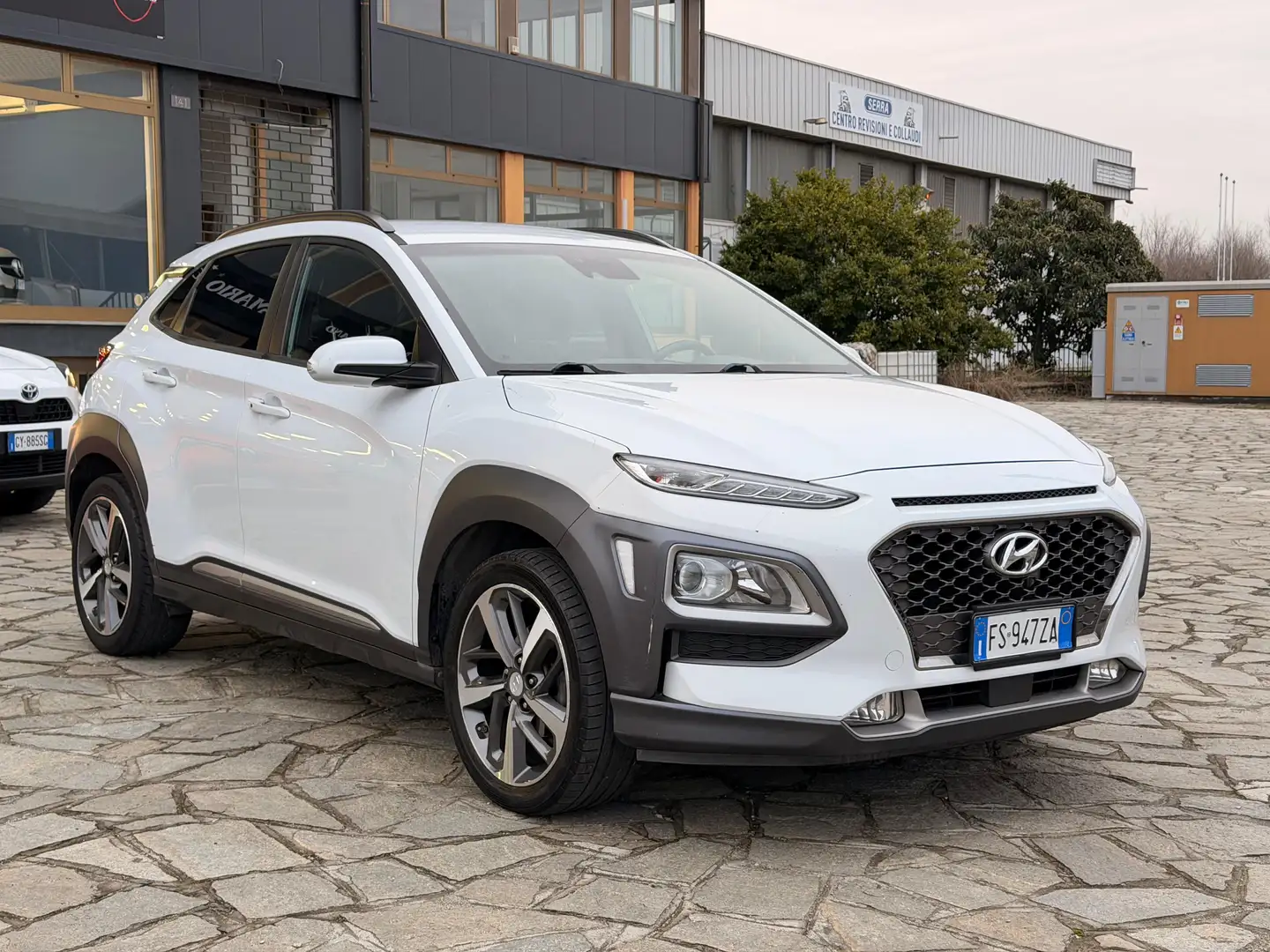 Hyundai KONA Kona I 2017 1.6 crdi Xpossible 2wd 115cv Weiß - 2