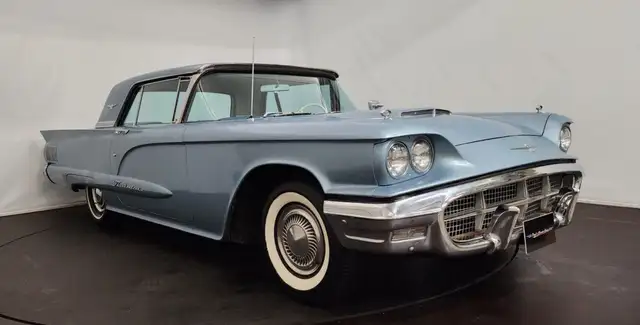 Ford Thunderbird