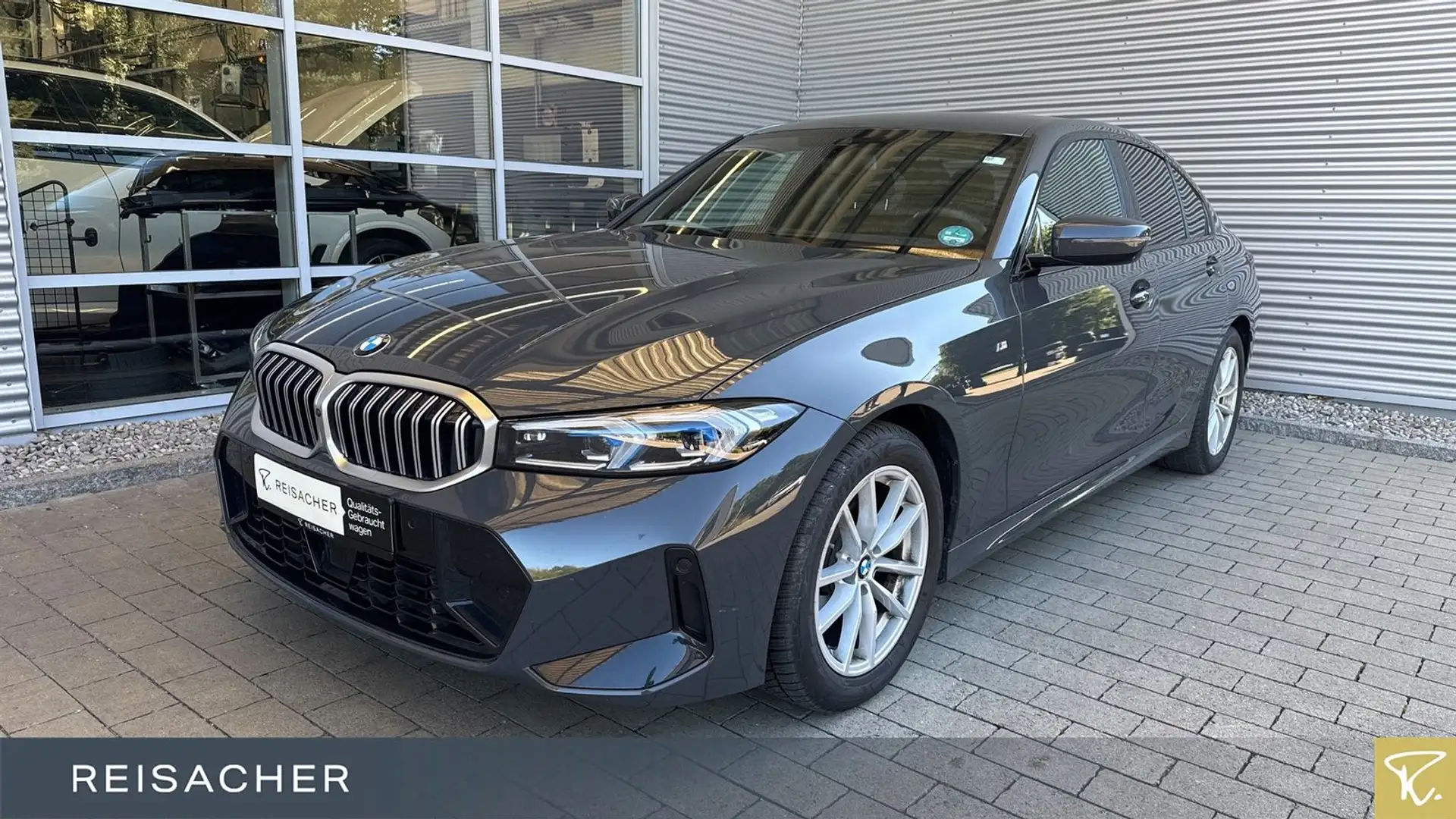 BMW 320 d xDrive M-Sport Navi AHK 360° adLED ACC Grau - 1