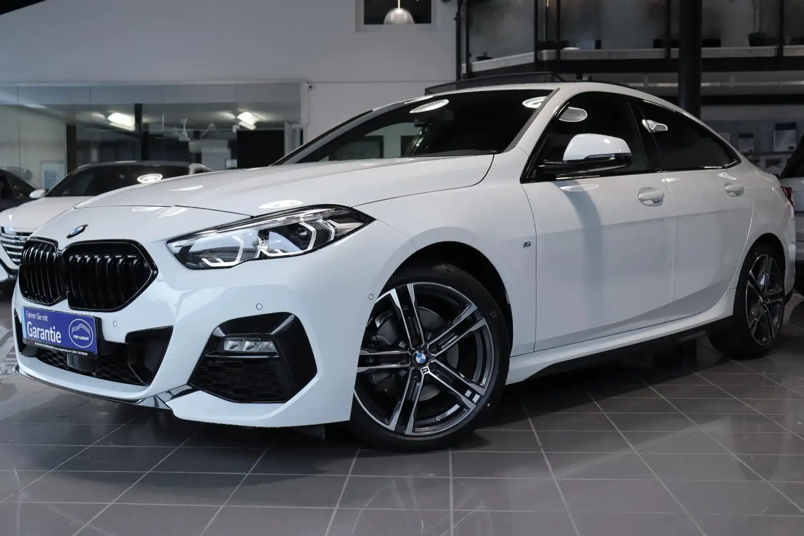 BMW 218 218i Gran Coupé M Sport *PANORAMA*ACC*CAM*SHZ* Blanc - 2