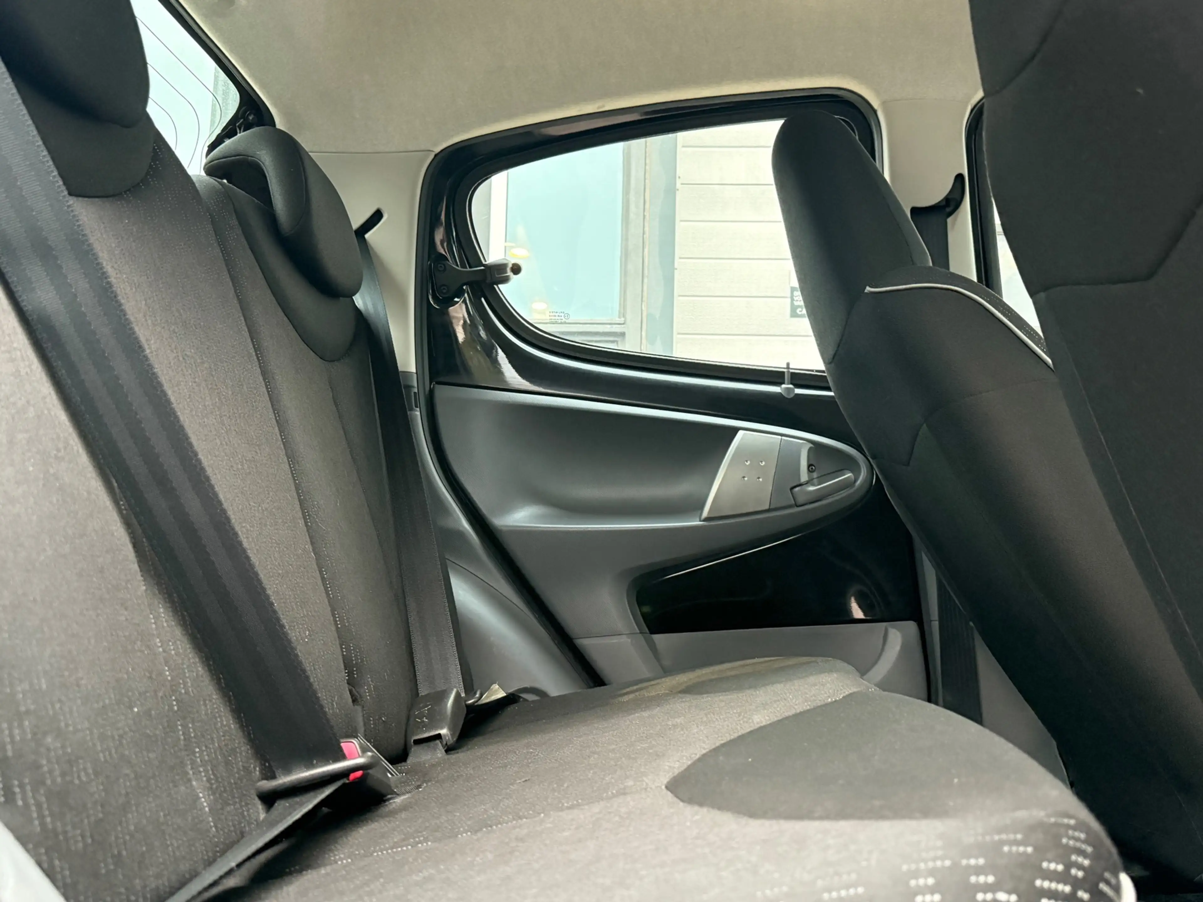 Peugeot 107 1.0-12V Millesim 200| AIRCO| NAP| APK — photo 13