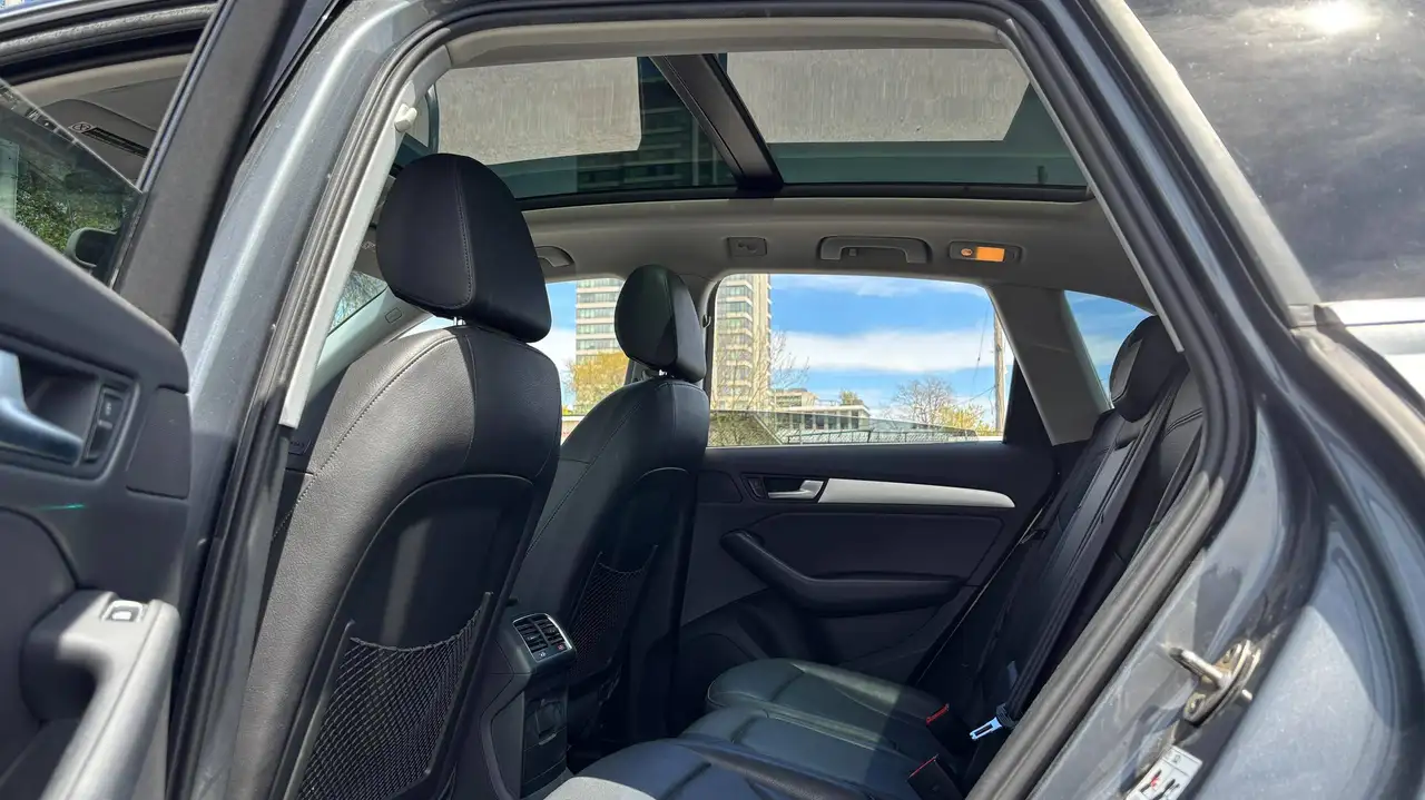 Audi Q5 снимка Audi Q5