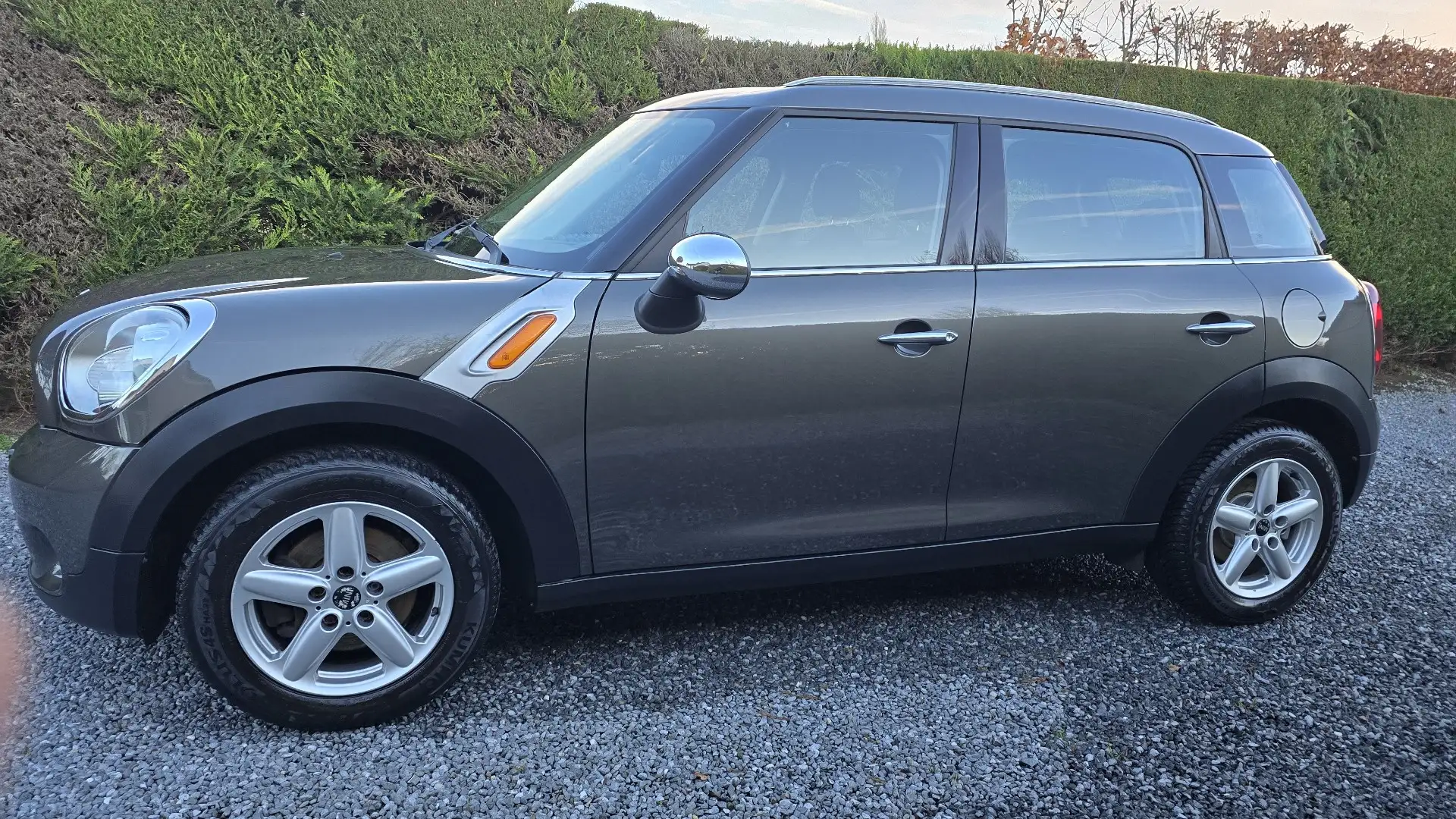 MINI One D Countryman Mini Countryman 1.6 D One DPF Grijs - 2