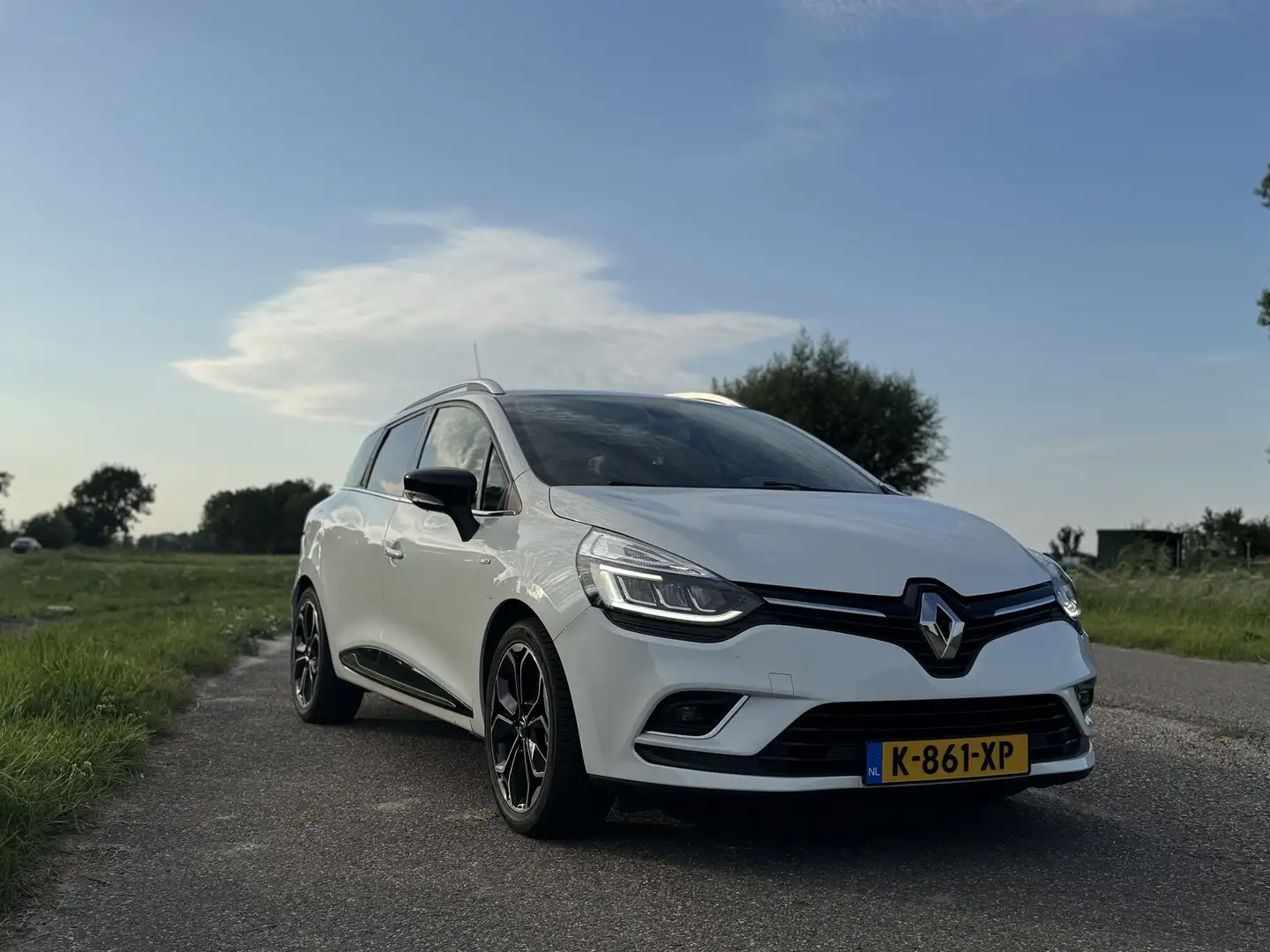 Renault Clio 0.9 TCe Bose Wit - 1