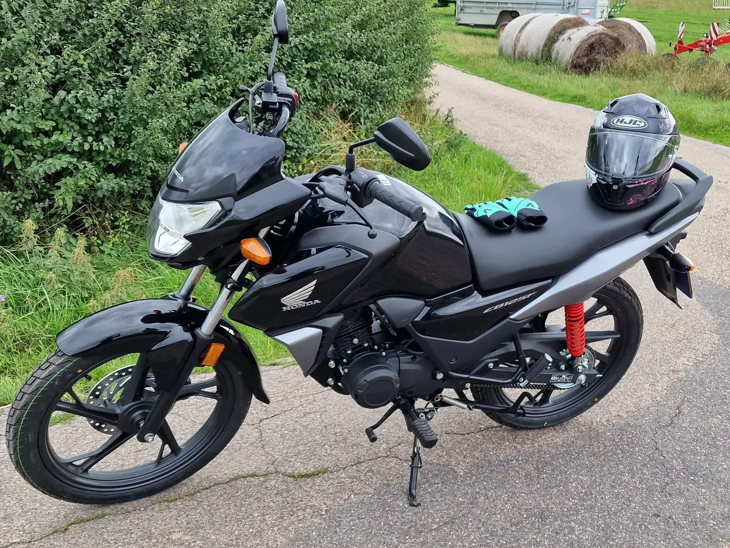 Honda CBF 125 Negro - 2