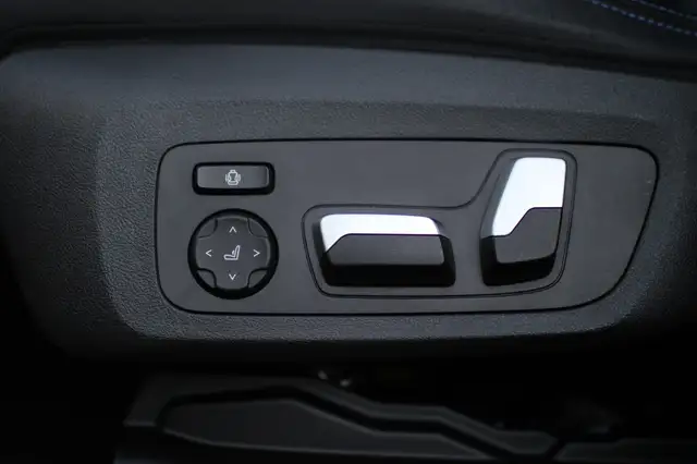 BMW X3 view 18