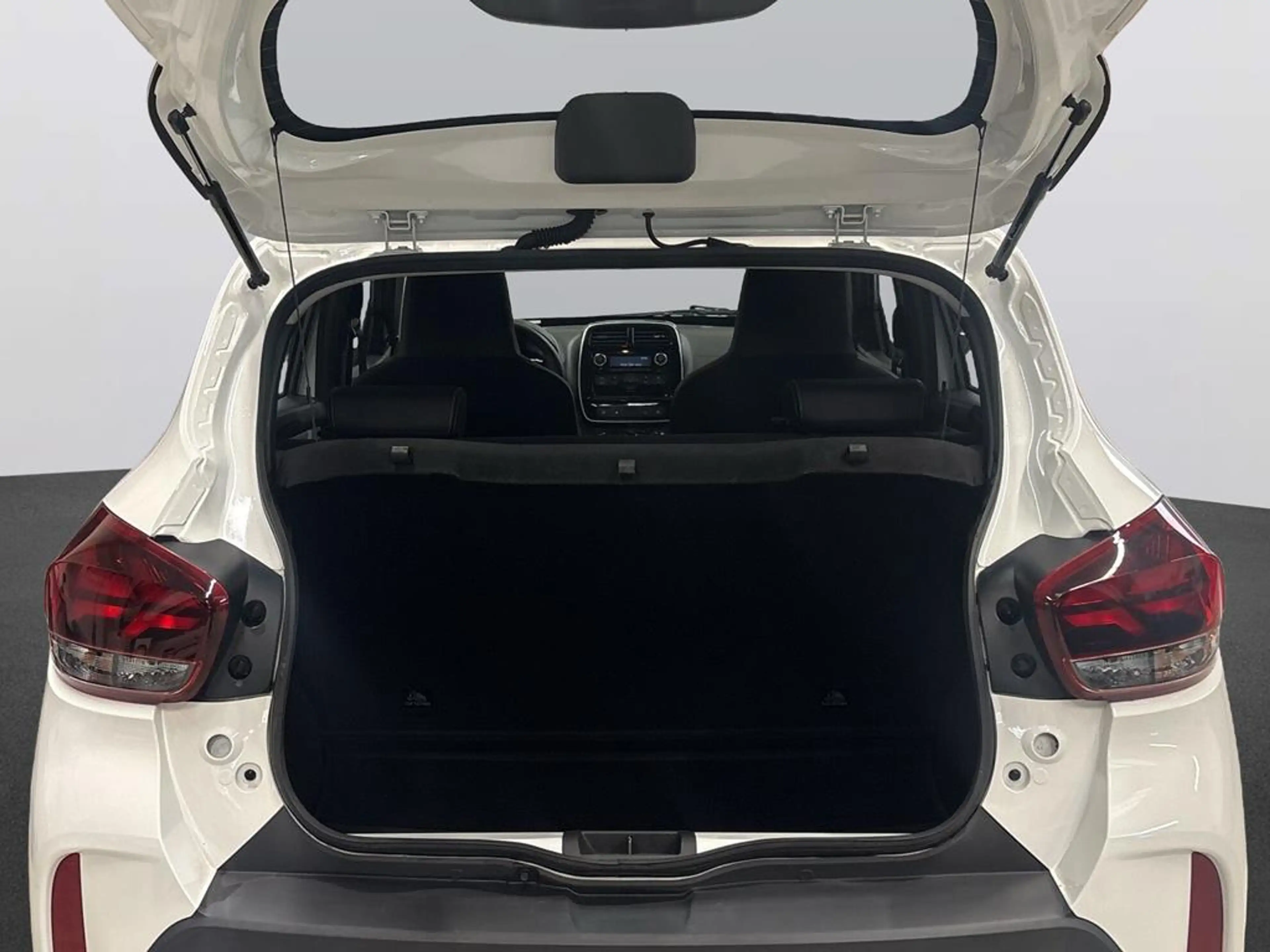 Dacia Spring Electric 45 Essential — photo 7