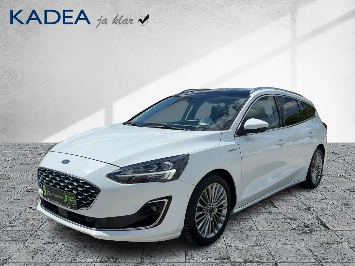 Ford Focus Turnier Vignale PANO*ACC*TWA*HUD*LEDER*KAM Weiß - 2