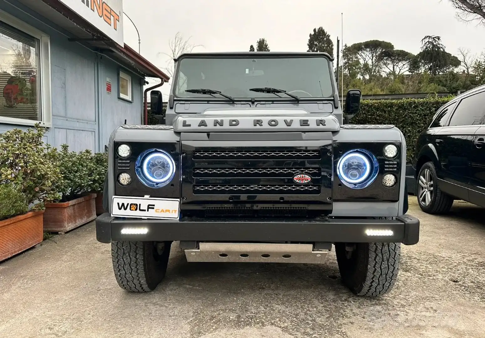 Land Rover Defender TD5 2.5 Gri - 2