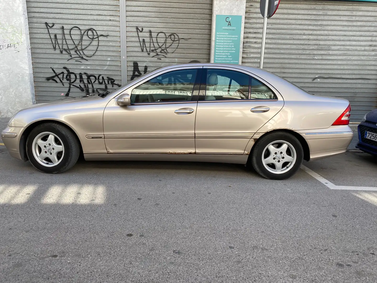 Mercedes-Benz C 180 Elegance Auriu - 1