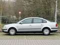 Volkswagen Passat 1.8   klima. tüv 26.  Automatik. Silber - thumbnail 10