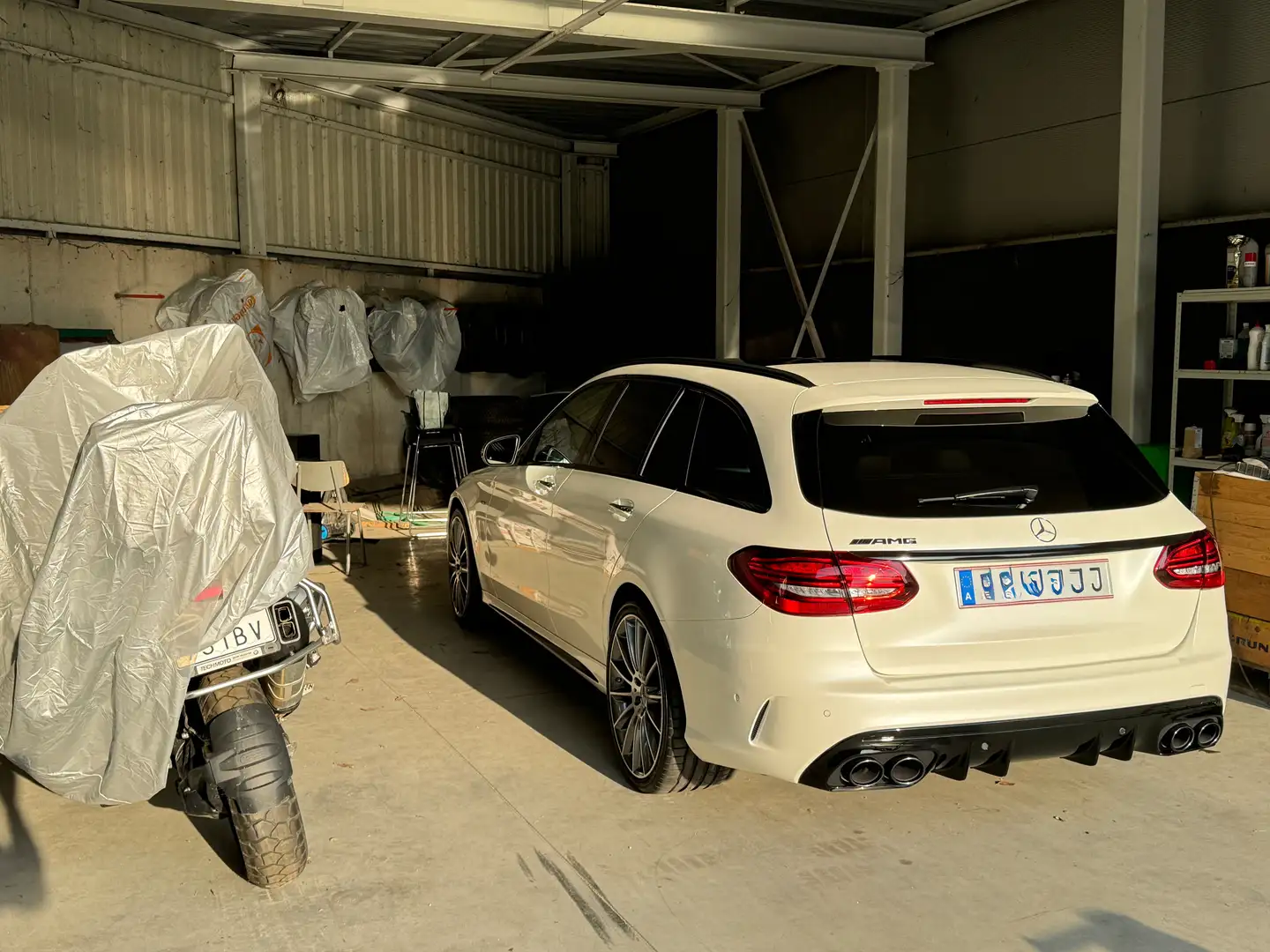 Mercedes-Benz C 220 d T 4MATIC Aut. - 1