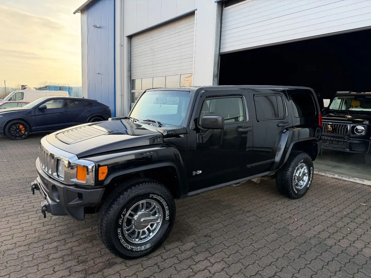 HUMMER H3 3.5 Schwarz - 1