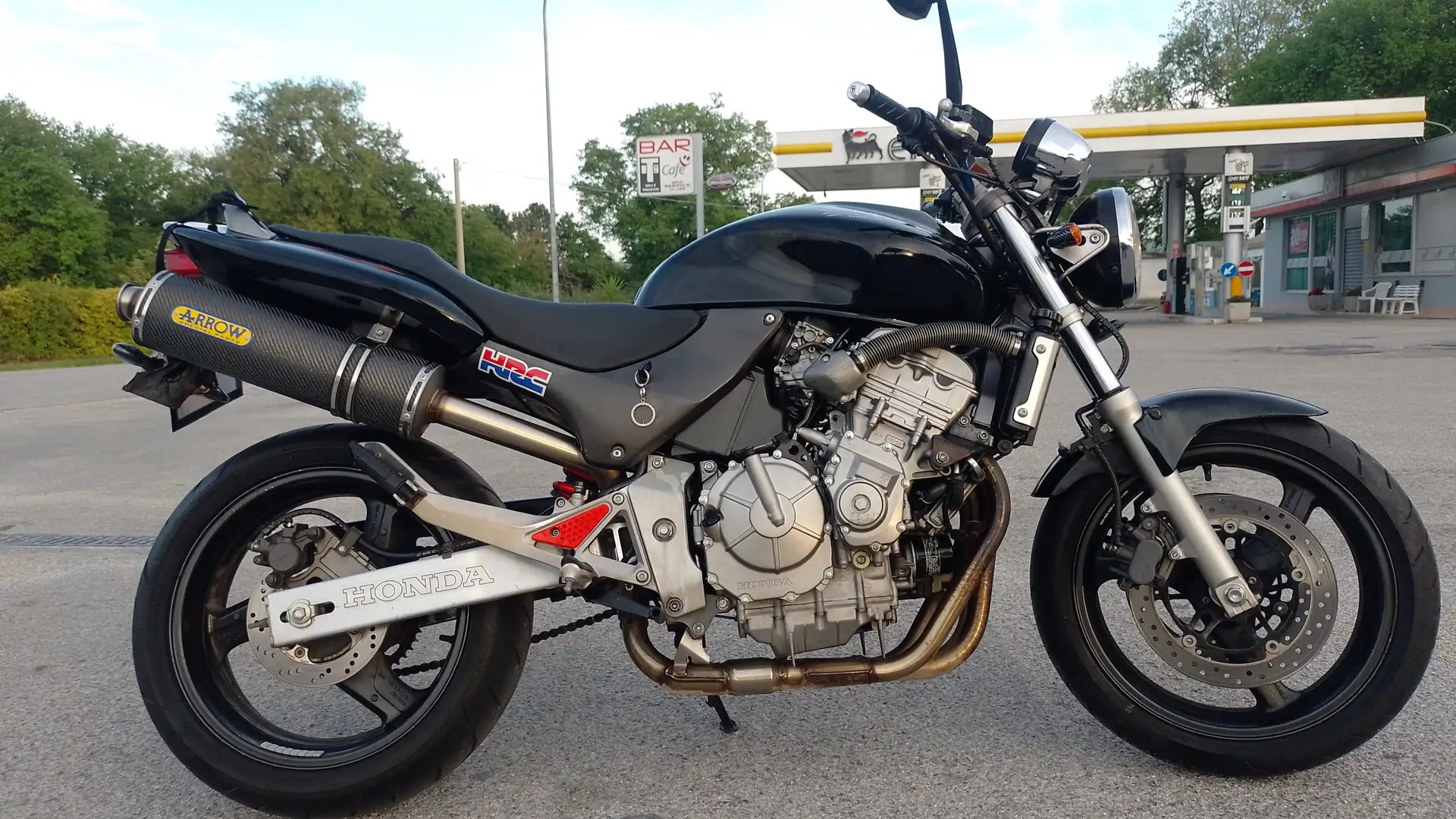 Honda Hornet 600 Negro - 1