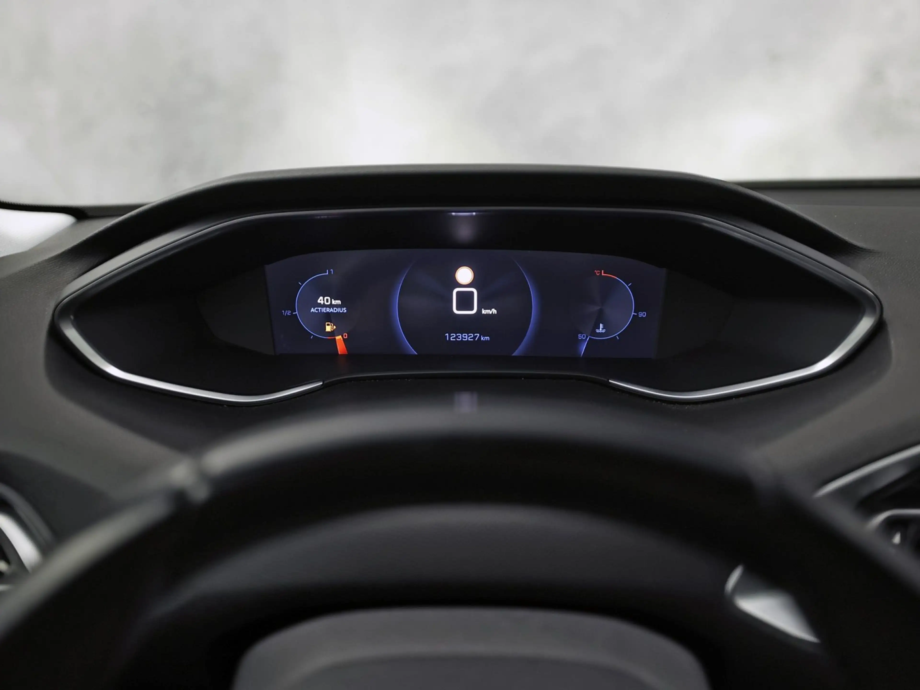 Peugeot 308 SW 1.2 PureTech Premium Sport (VIRTUAL COCKPIT, AP — photo 16