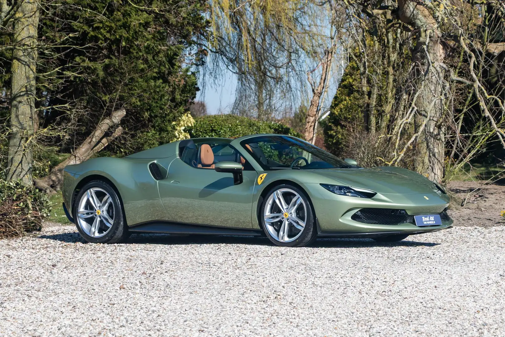 Ferrari 296 GTS Vert - 1