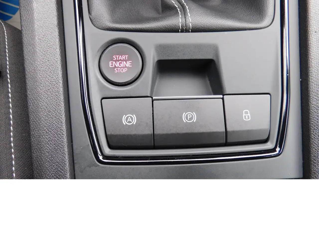SEAT Leon 2.0 Kombi Reference TDI BMT LED Klima Navi, миниатюра 24