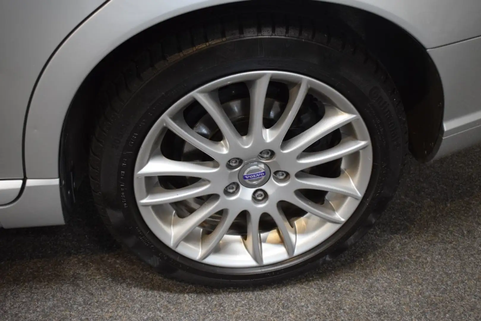 Volvo V50 2.0 Sport 146pk 163800 km Trekhaak 1350kg/ Airco/ Gris - 2
