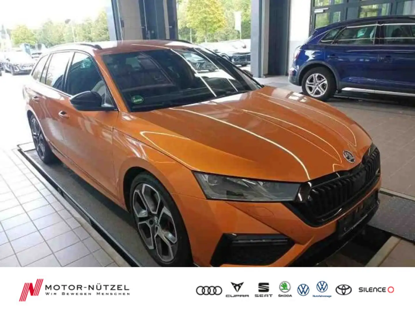 Skoda Octavia Combi RS EDITION 2.0 TSI DSG MATRIX+AHK Orange - 1