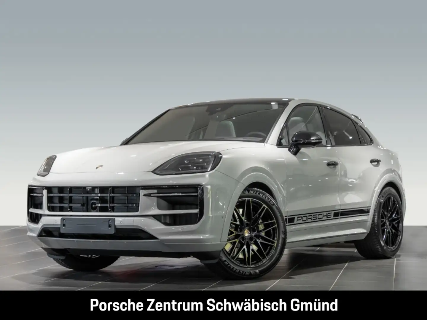 Porsche Cayenne GTS Coupe HA-Lenkung InnoDrive Head-Up Weiß - 1