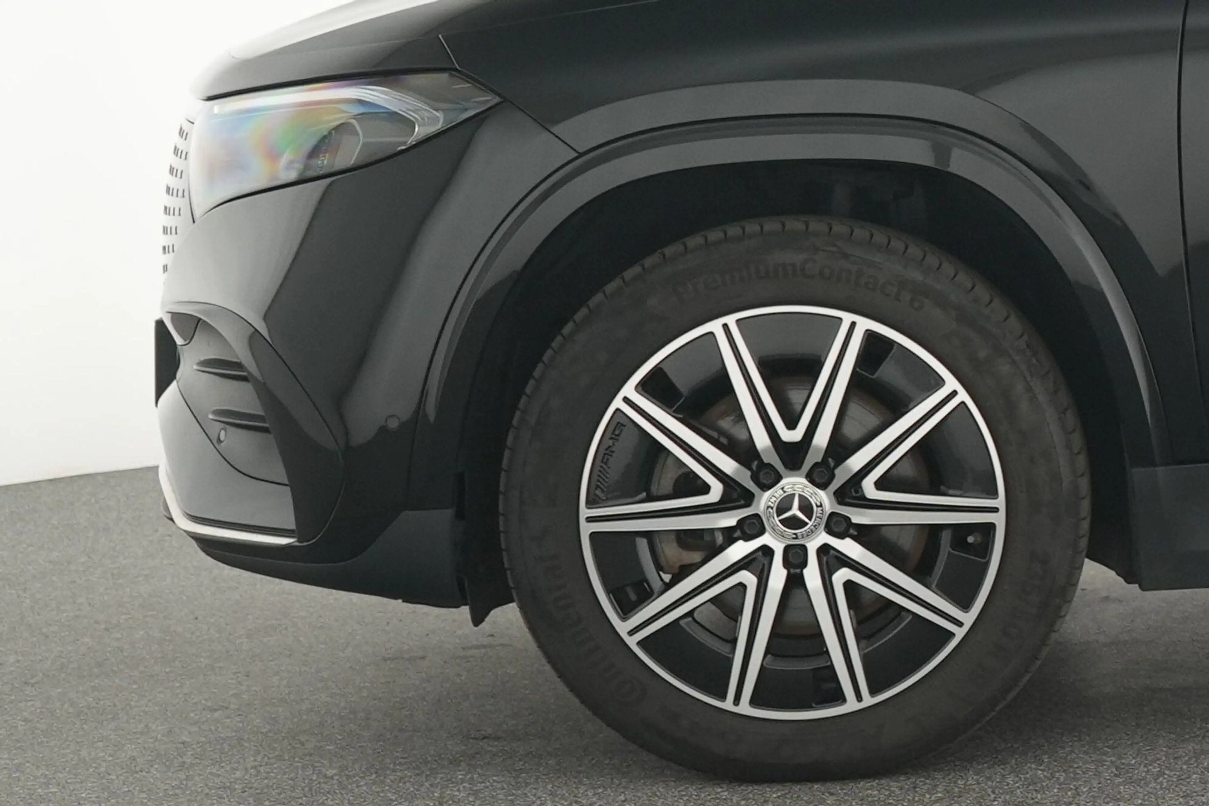 Mercedes-Benz EQA 250 250+ AMG Line — photo 5