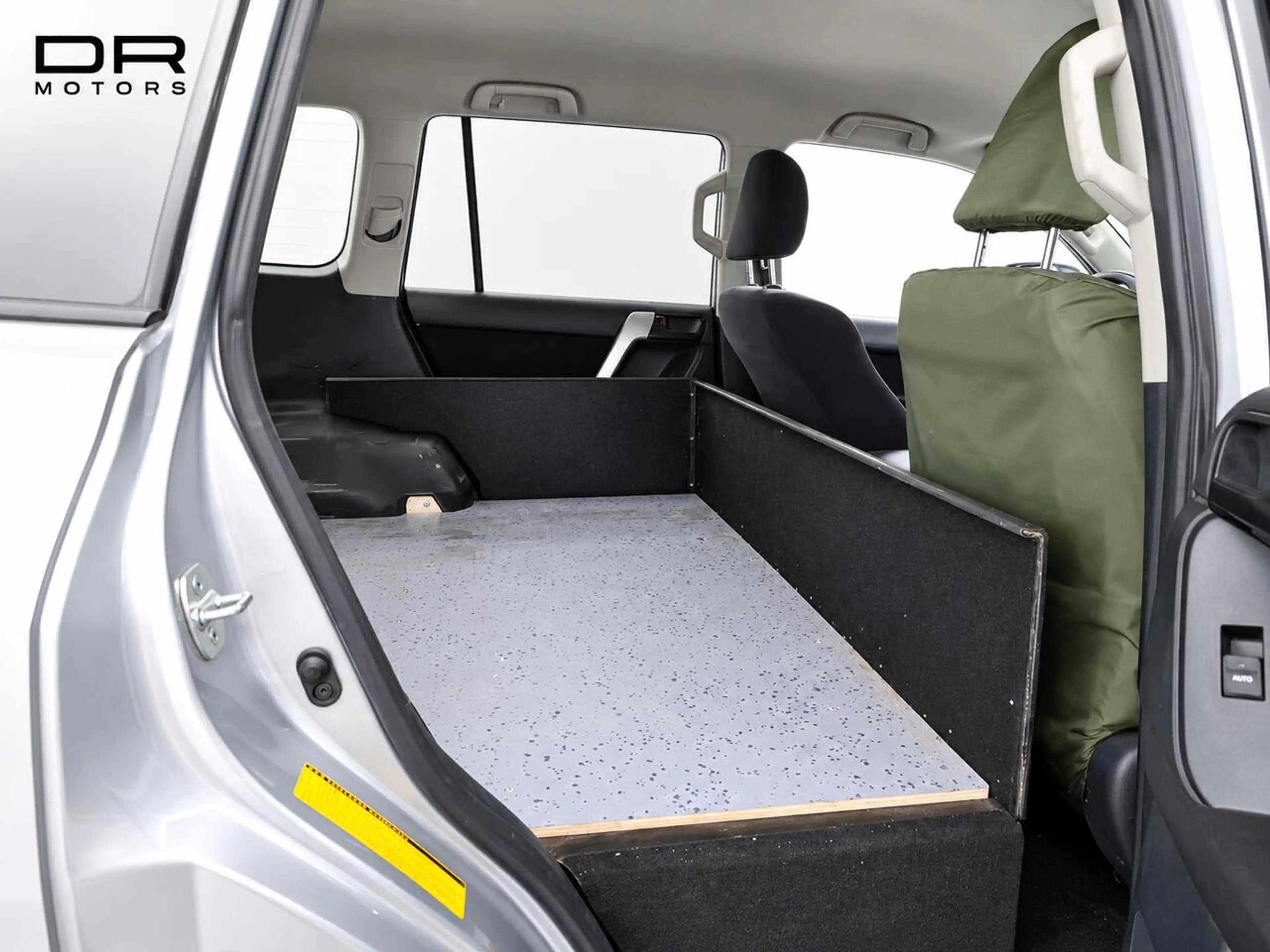 Toyota Land Cruiser 2.8 D man - 4D Active (LICHTE VRACHT) — photo 5