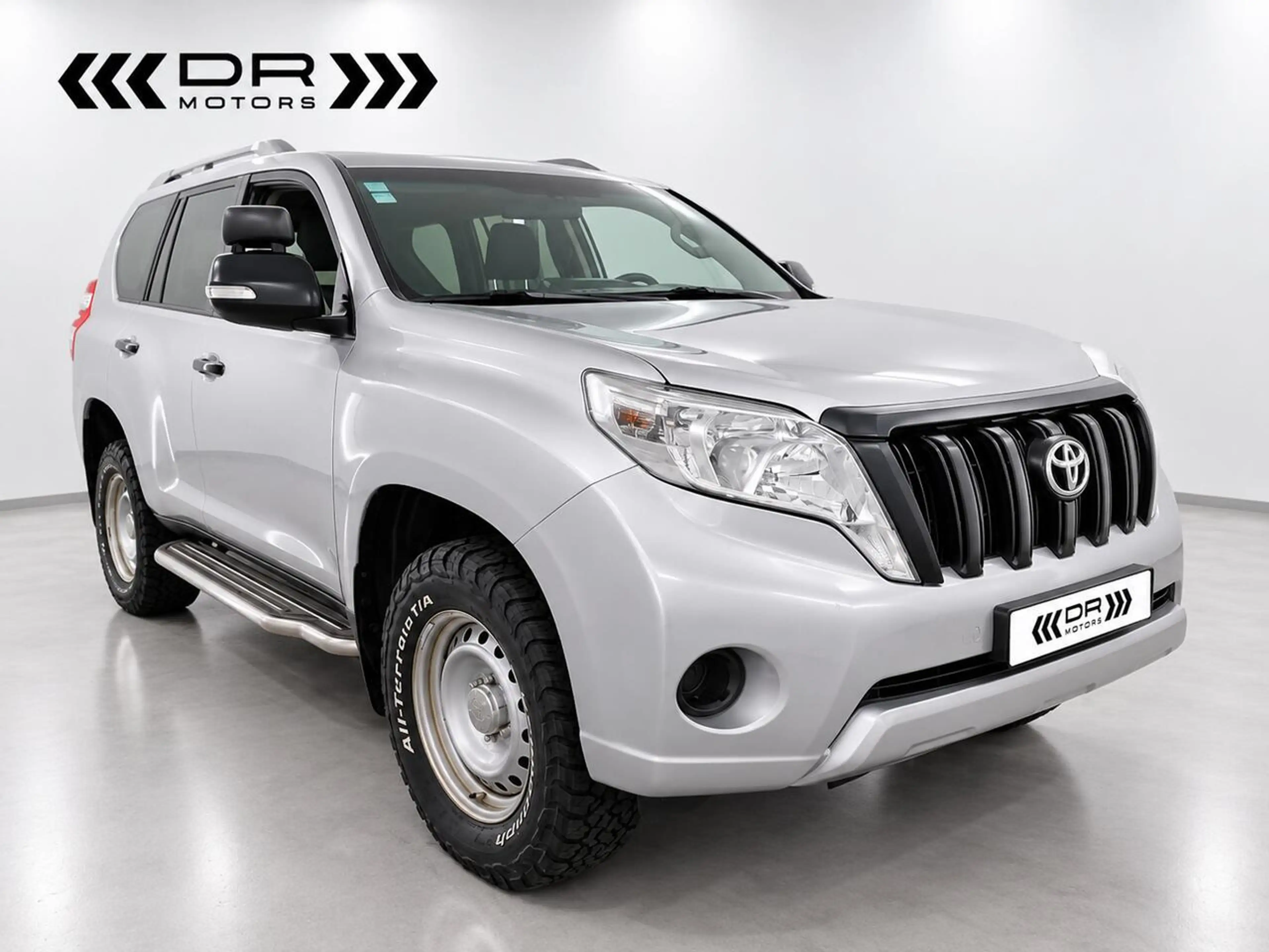 Toyota Land Cruiser 2.8 D man - 4D Active (LICHTE VRACHT) — photo 2