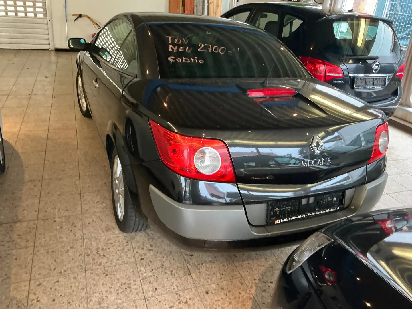 Renault Megane 2.0 Coupe-Cabriolet Privilege Schwarz - 2