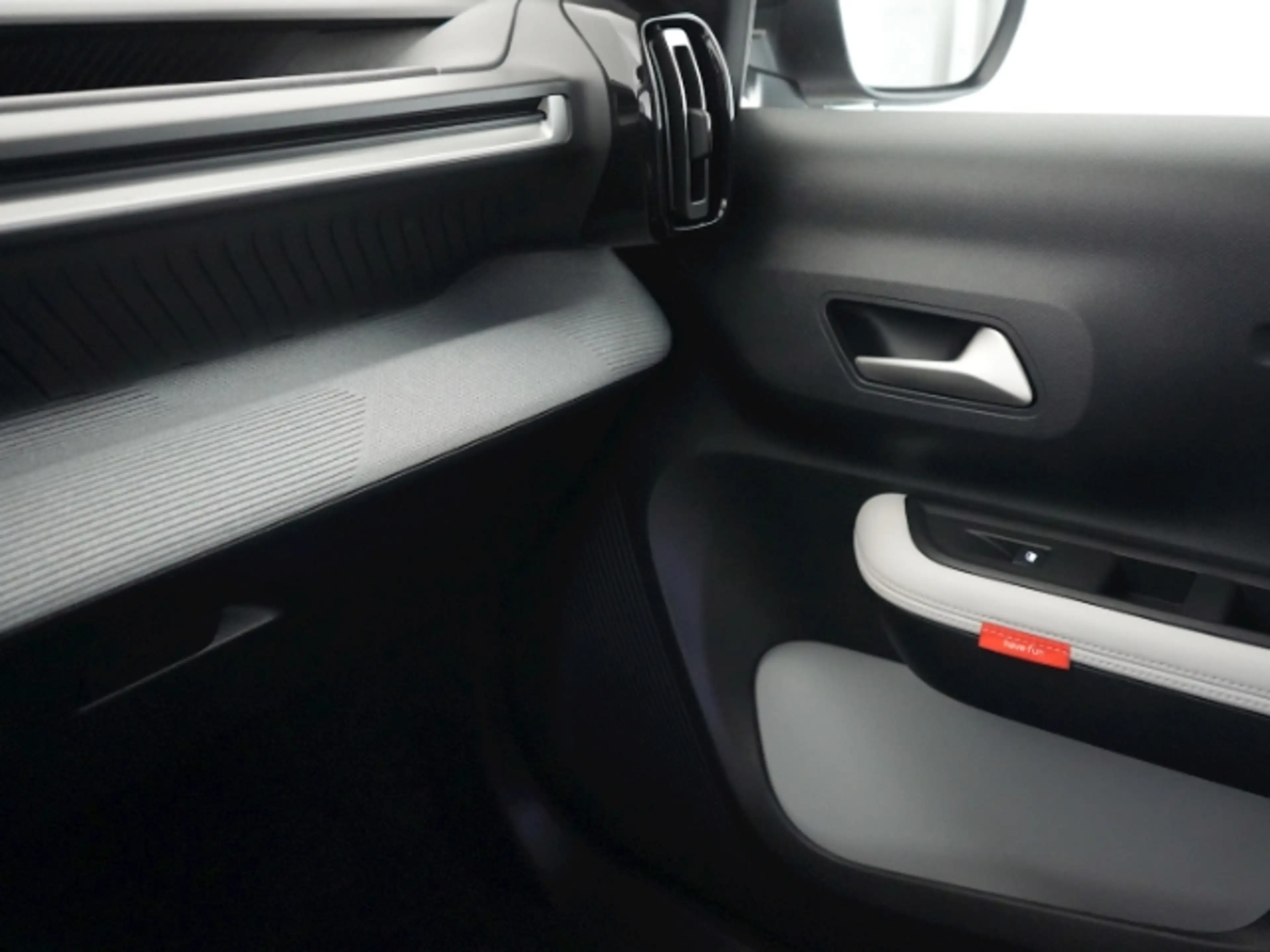 Citroen C3 Aircross STANDARD RANGE MAX 44kWH AT+NAVI+RÜCKFAHRKAMERA+LE — photo 14