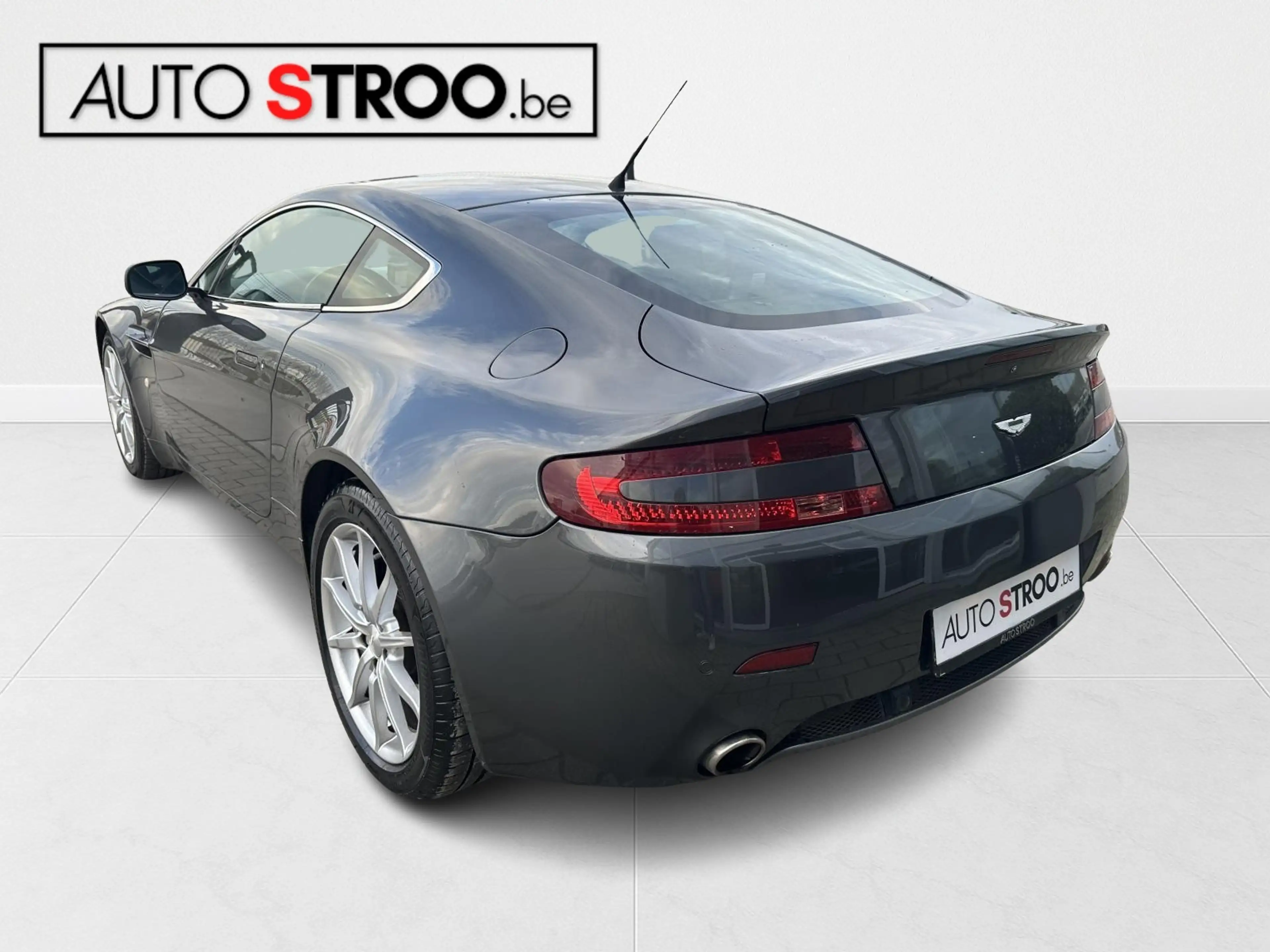 Aston Martin V8 V8 4.3i MANUAL GEAR | 1owner — photo 8