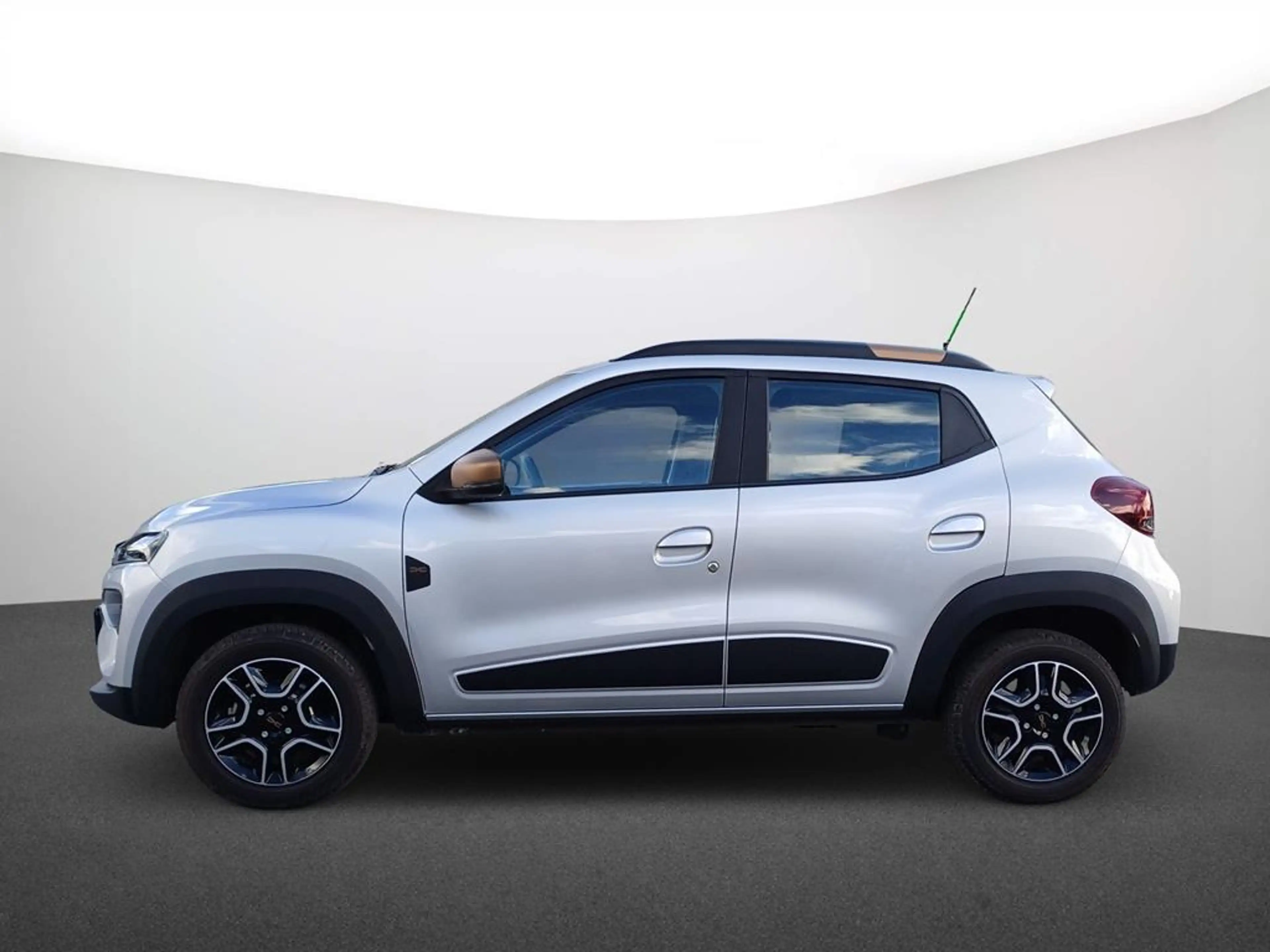 Dacia Spring Extreme — photo 4